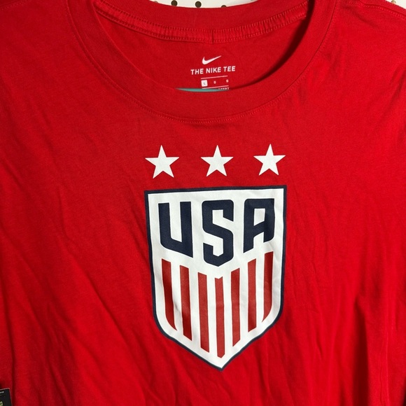 Nike Red Short Sleeve USA Tee - Picture 3 of 7